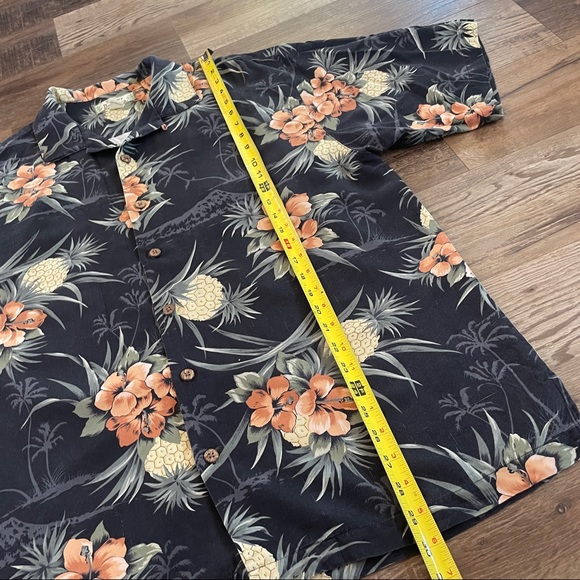 Tommy Bahama silk pineapple button Hawaiian shirt L - Picture 8 of 8